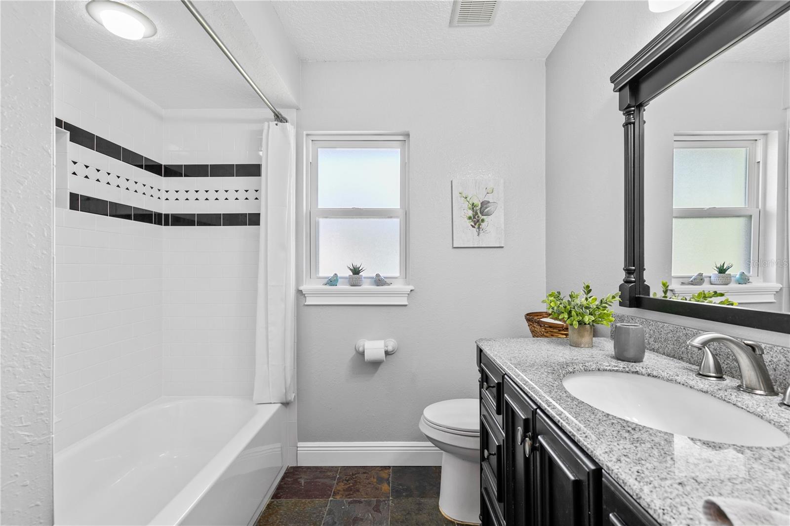 Image 27 of 43 For 4230 Havana Drive