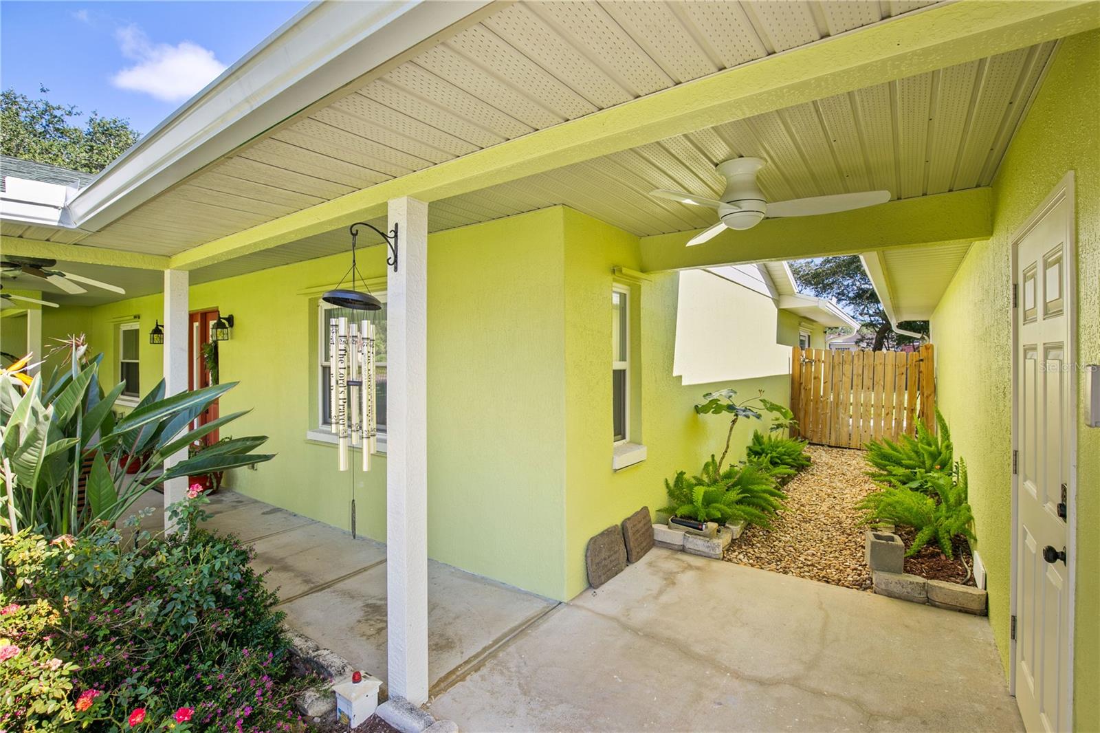 Image 6 of 43 For 4230 Havana Drive