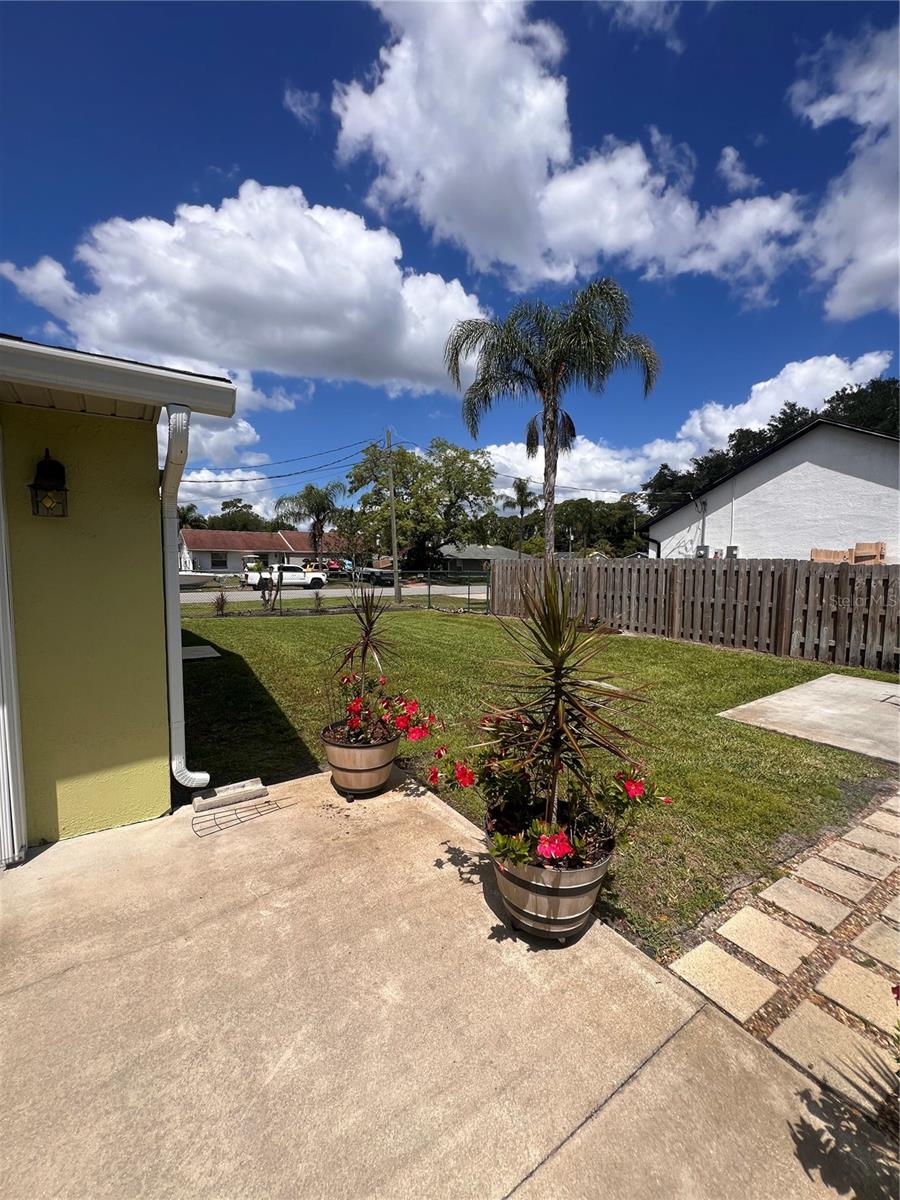 Image 8 of 43 For 4230 Havana Drive