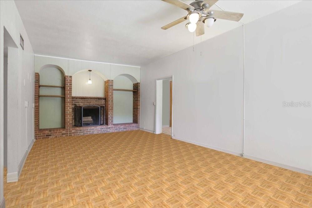 Image 8 of 13 For 1319 Bessmor Road