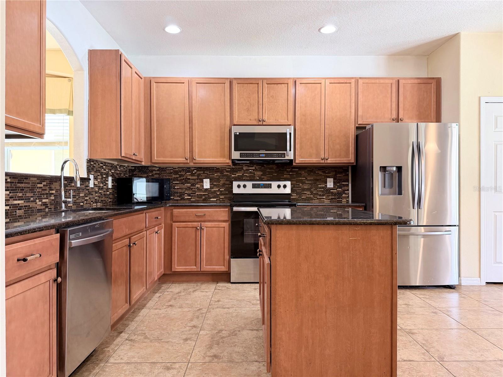 Image 7 of 38 For 2549 Dharma Circle