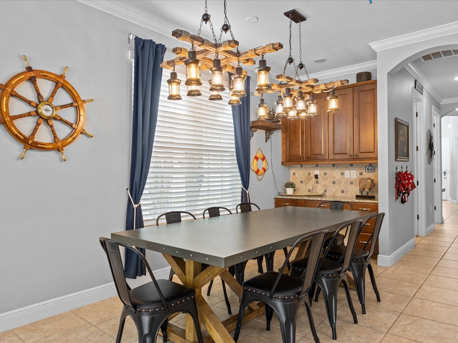 Image 11 of 70 For 761 Desert Mountain Court