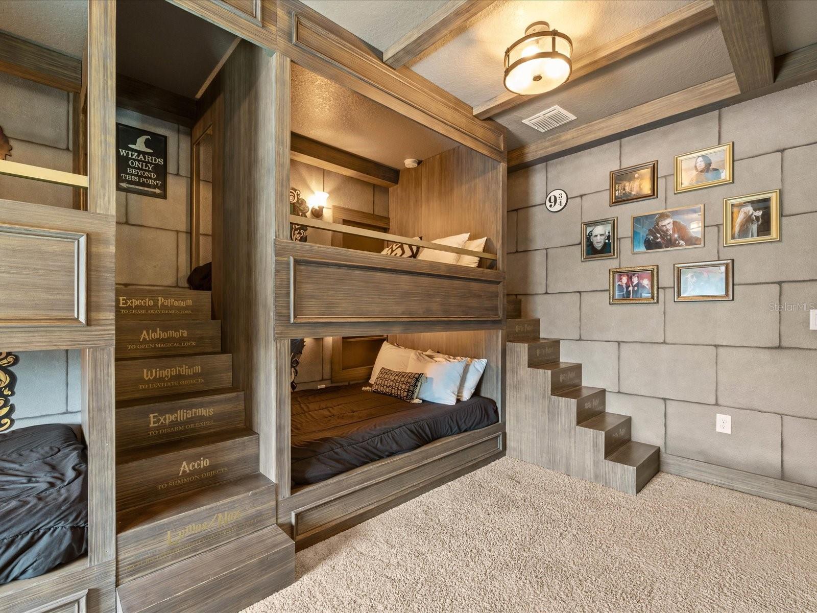 Image 29 of 70 For 761 Desert Mountain Court