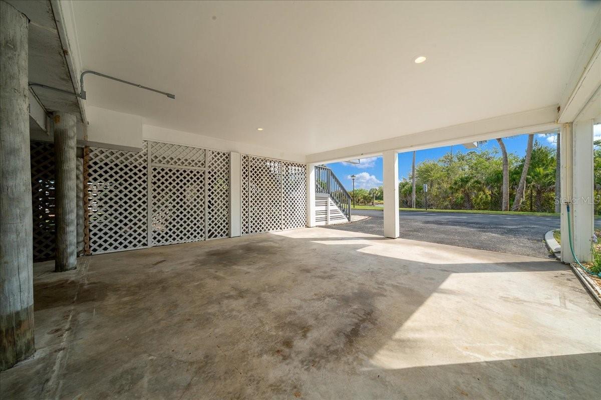 Image 31 of 65 For 2925 Rivers Edge Boulevard 2925