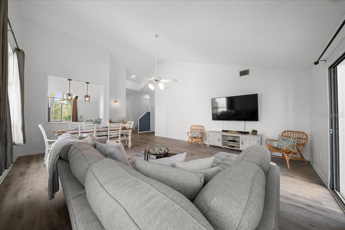 Image 58 of 65 For 2925 Rivers Edge Boulevard 2925