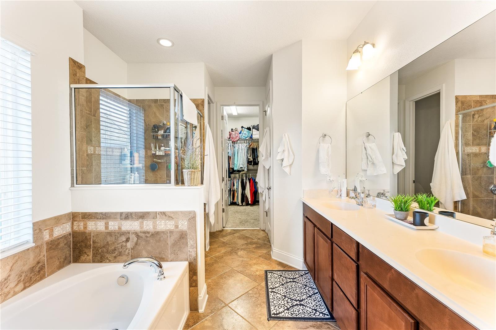 Image 12 of 20 For 13895 Temin Avenue