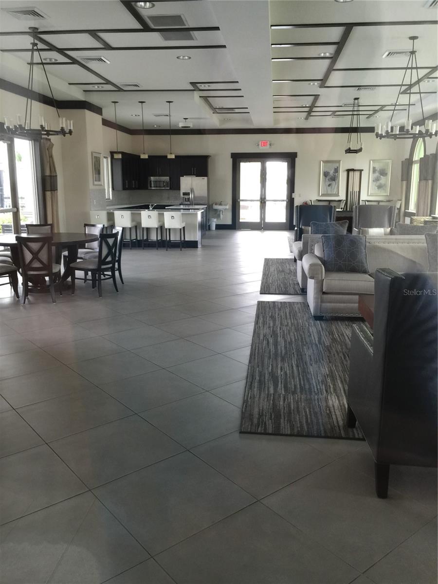 Image 25 of 32 For 10424 Warrick Street