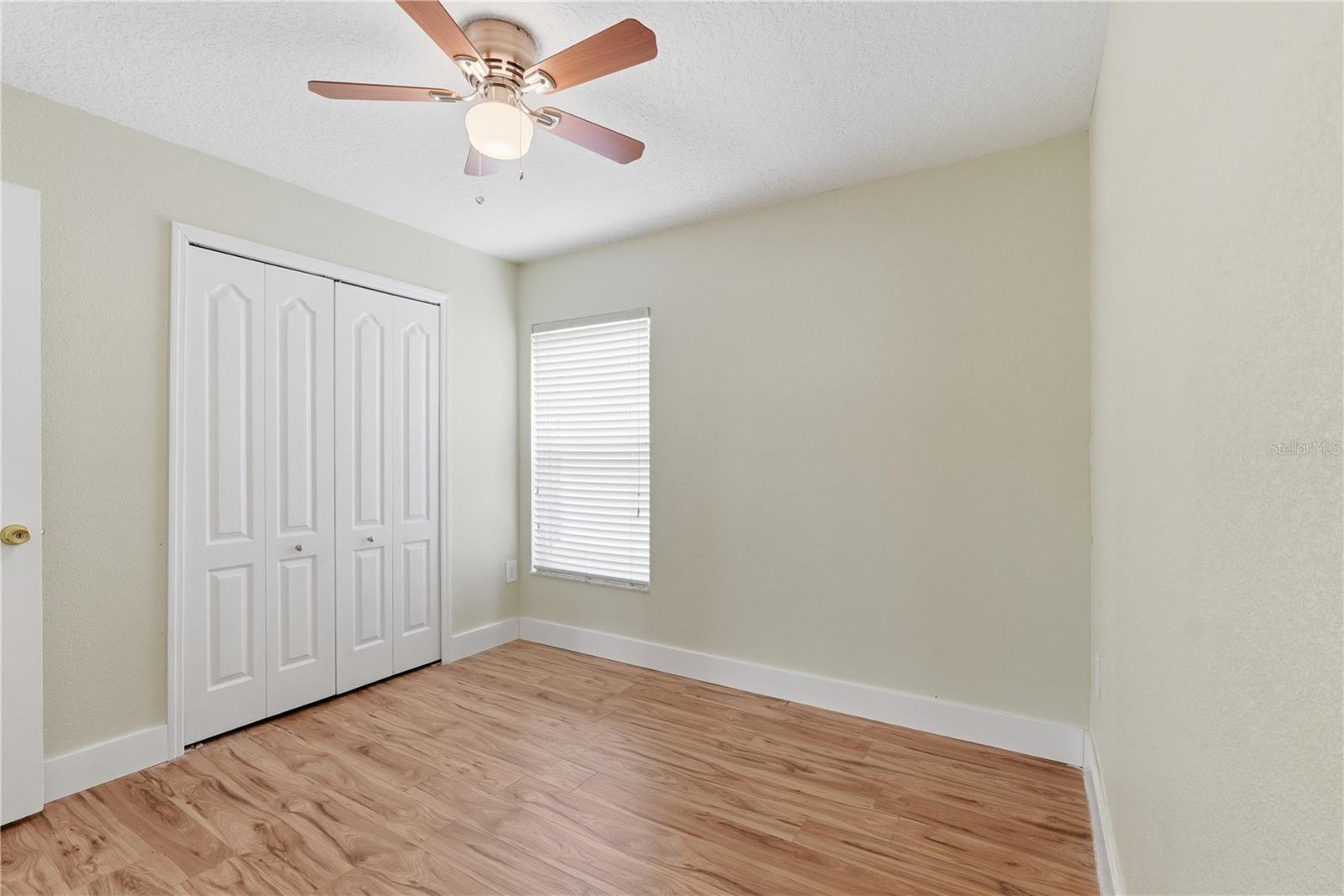 Image 10 of 38 For 4207 Andover Cay Boulevard