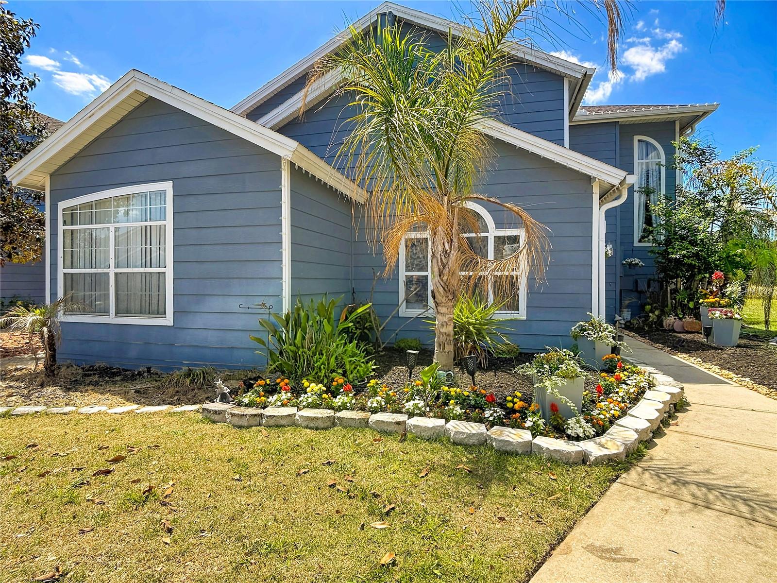 Details for 236 Orchid Drive, DAVENPORT, FL 33897