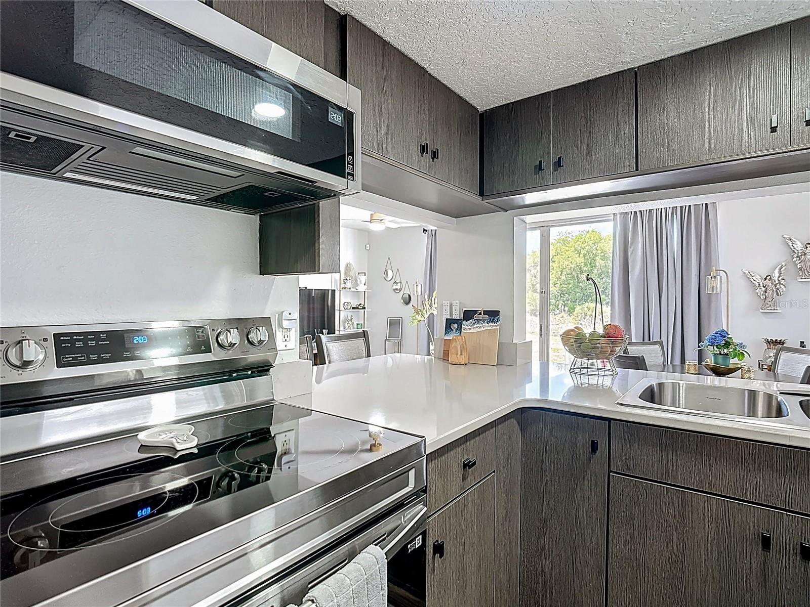 Image 5 of 44 For 236 Orchid Drive