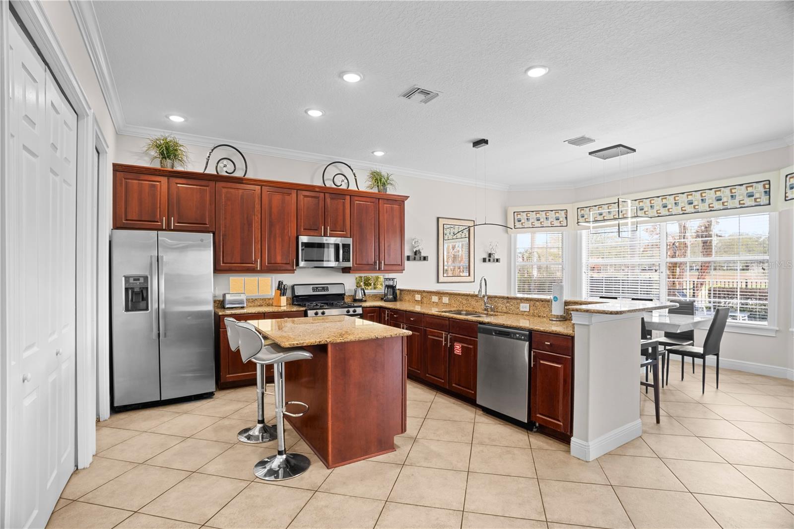 Image 11 of 56 For 7388 Gathering Court