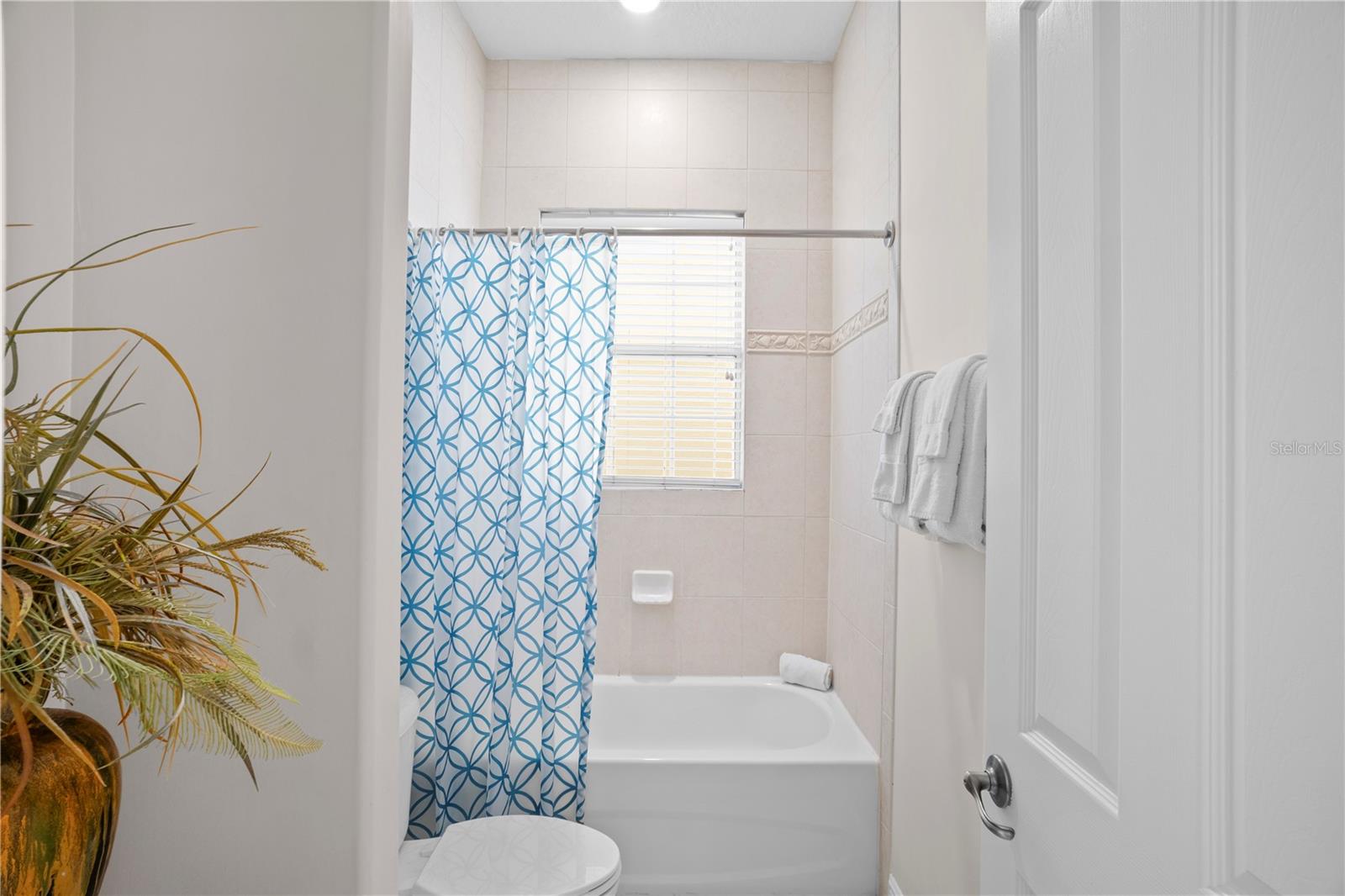 Image 39 of 56 For 7388 Gathering Court