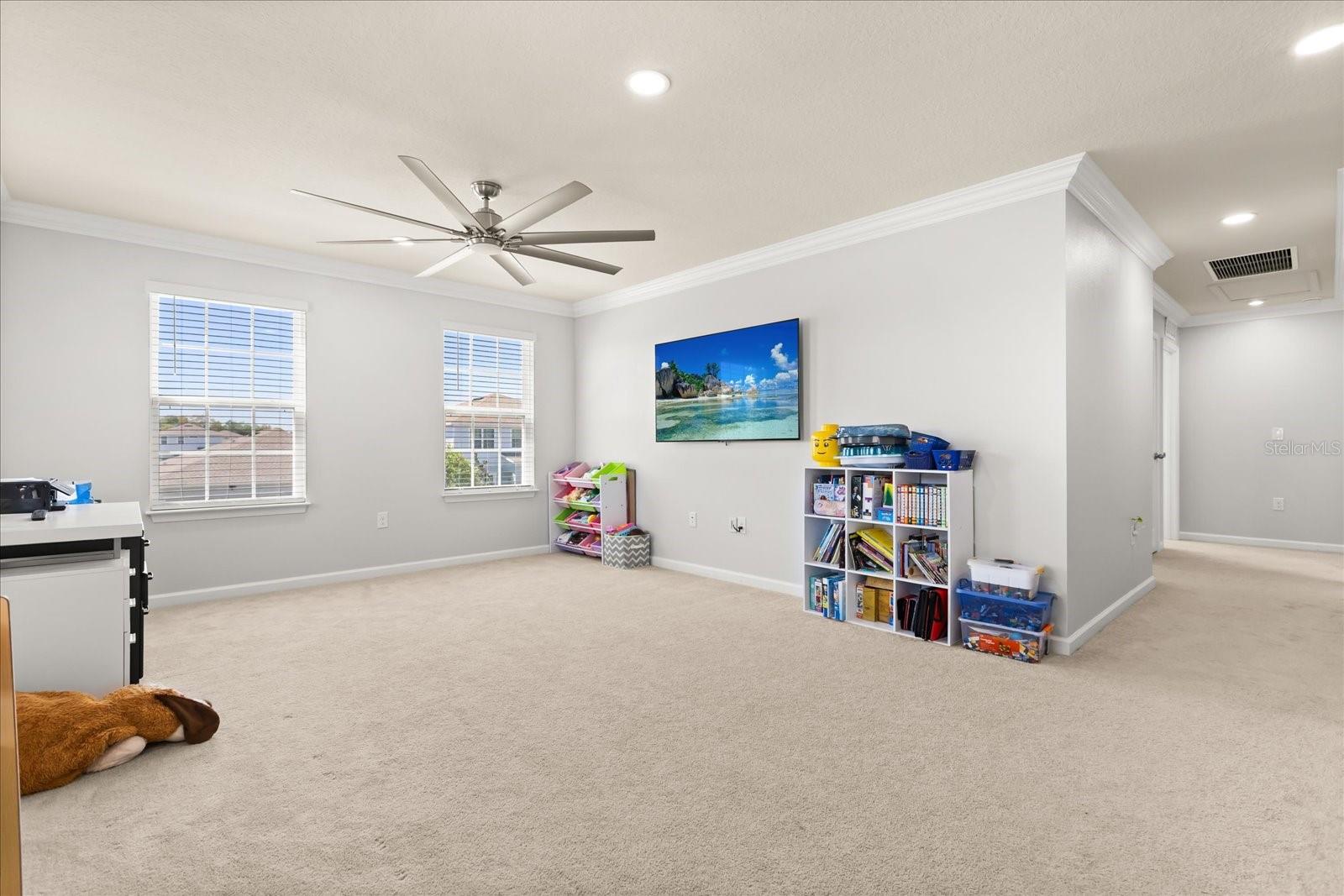 Image 17 of 47 For 2956 Slough Creek Drive