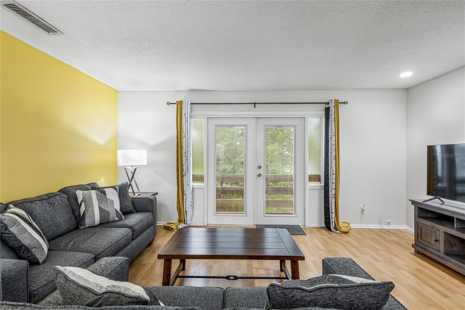 Image 11 of 17 For 7429 Daniel Webster Drive 14 (#c)