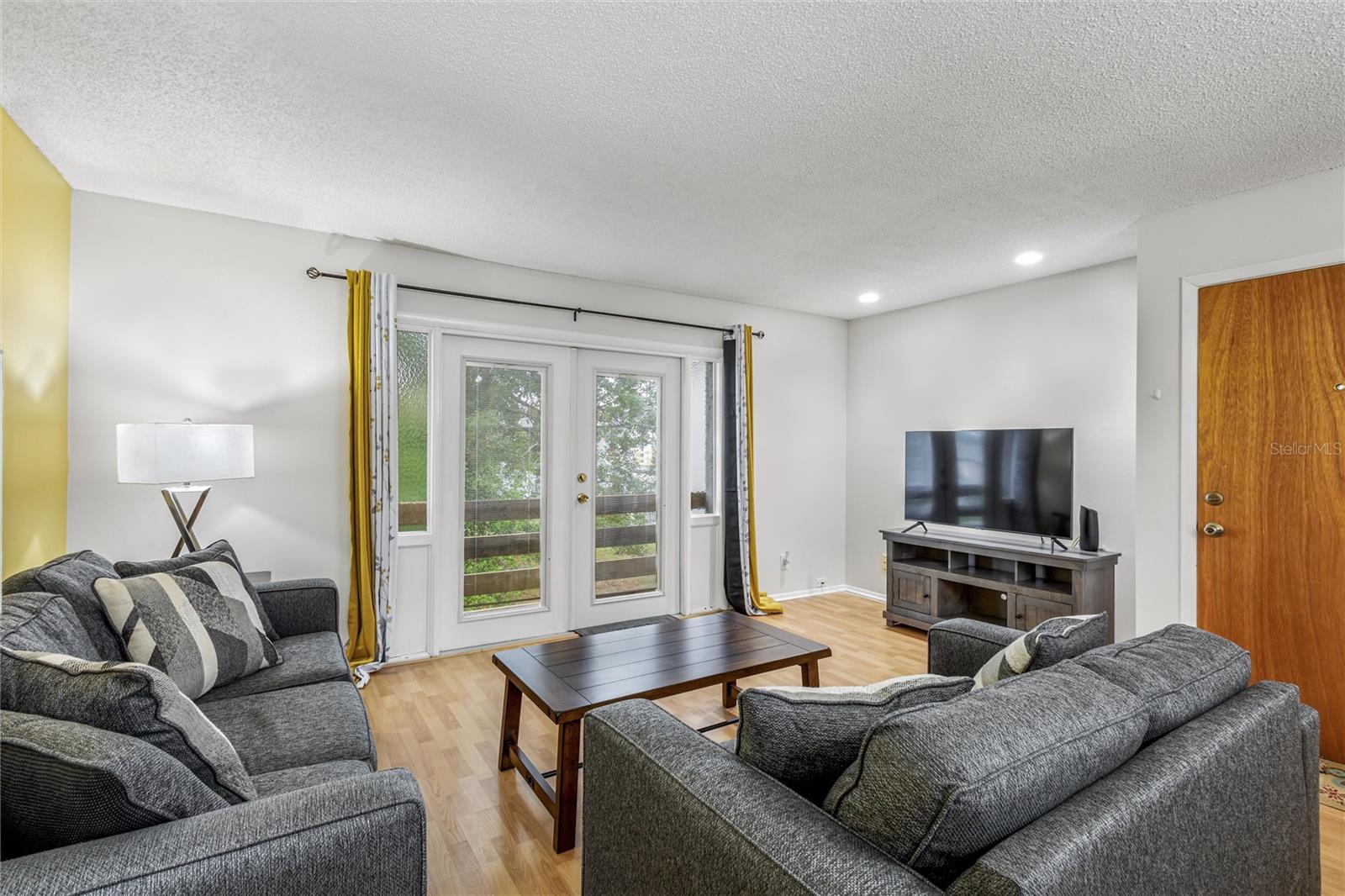 Image 9 of 17 For 7429 Daniel Webster Drive 14 (#c)