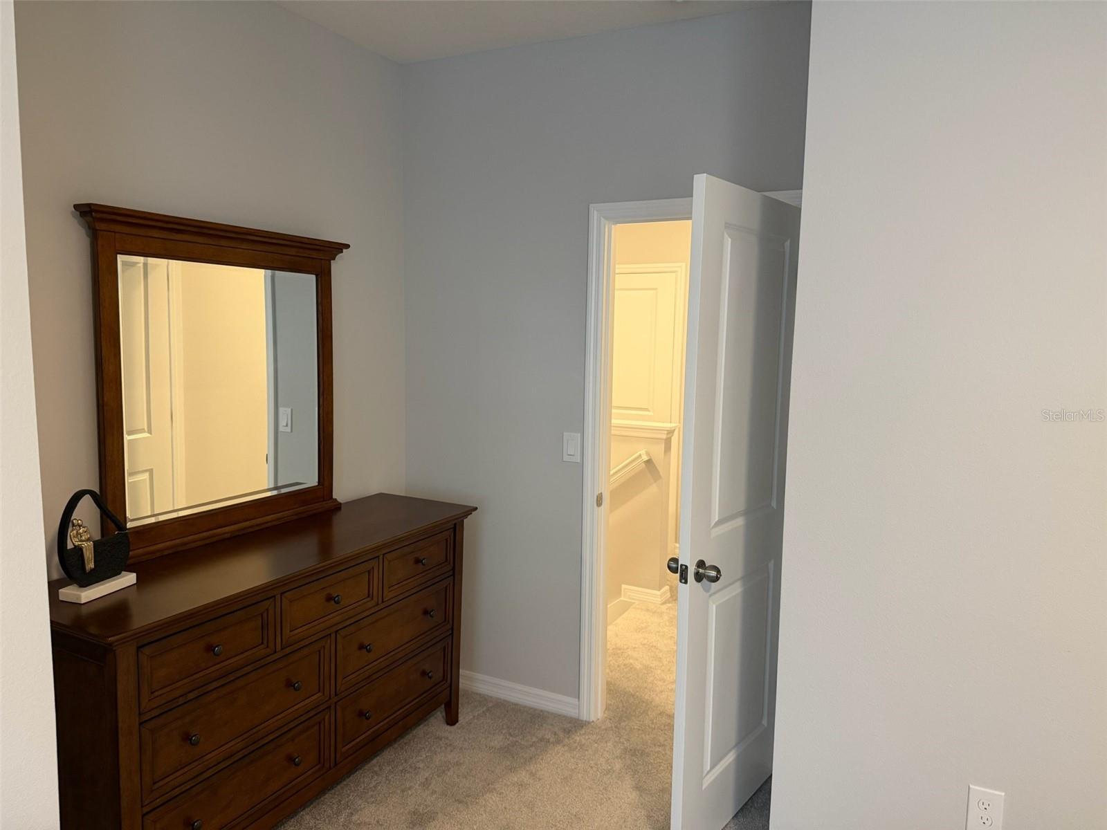 Image 30 of 46 For 15935 Grafton Way