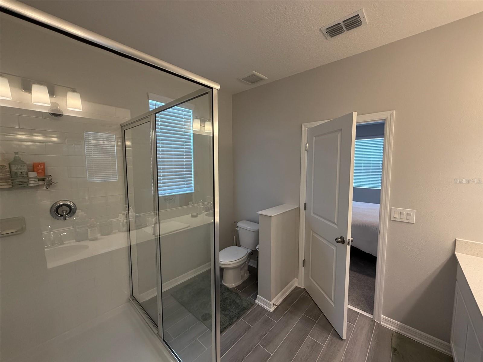 Image 33 of 46 For 15935 Grafton Way