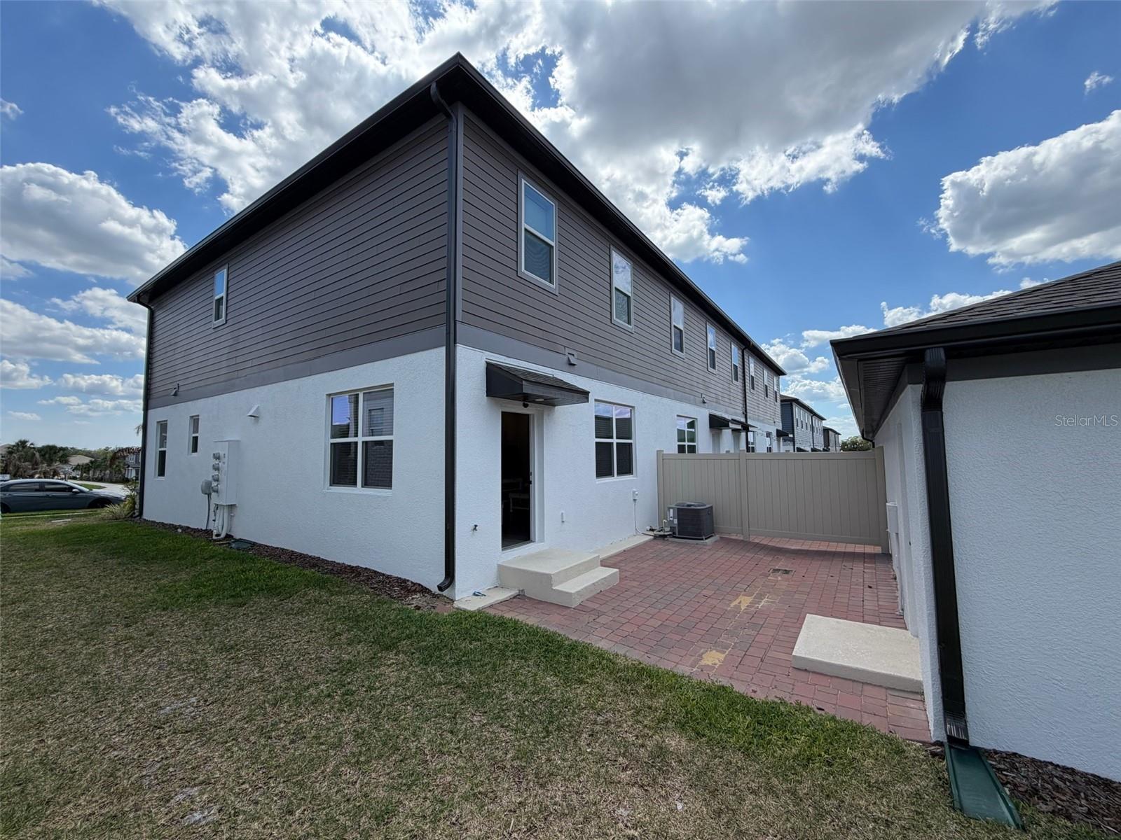 Image 41 of 46 For 15935 Grafton Way