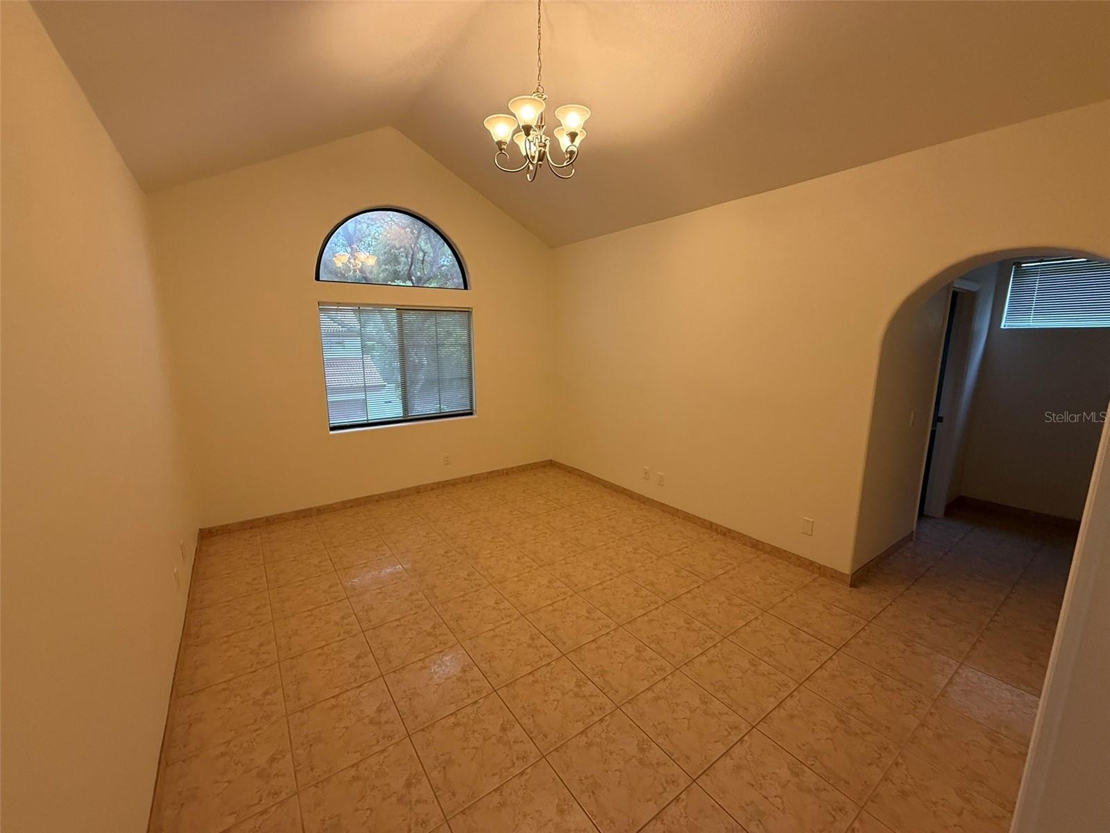 Image 20 of 31 For 505 Via Del Oro Drive 201