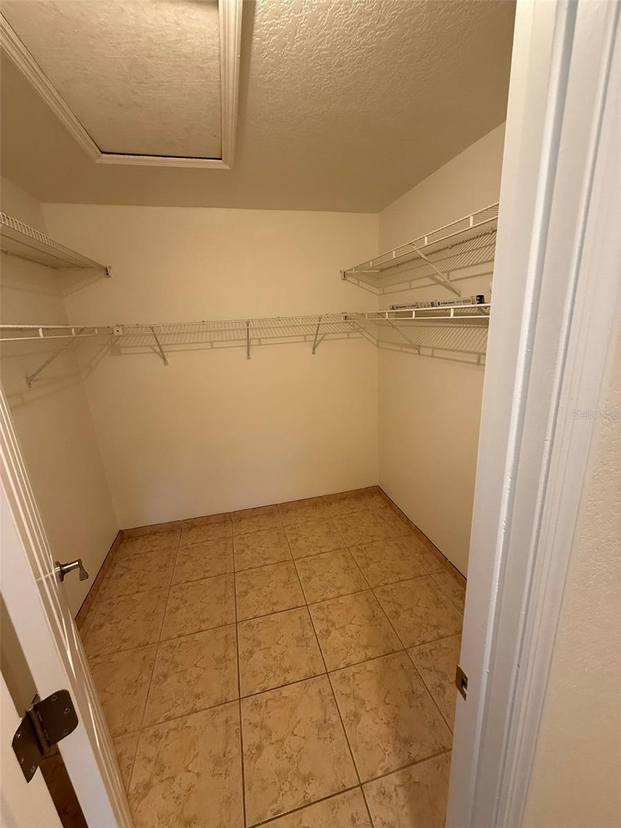 Image 21 of 31 For 505 Via Del Oro Drive 201