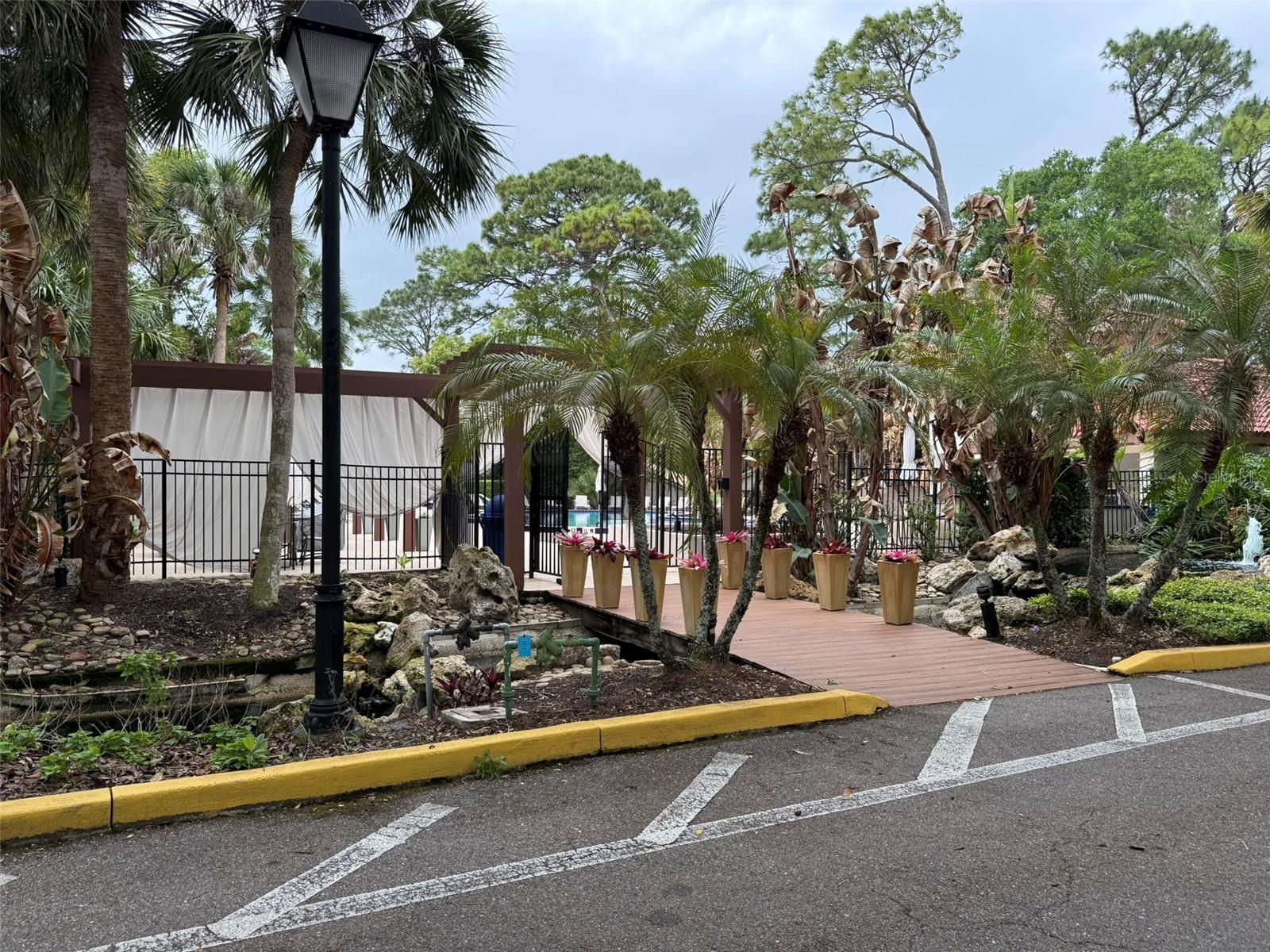 Image 26 of 31 For 505 Via Del Oro Drive 201