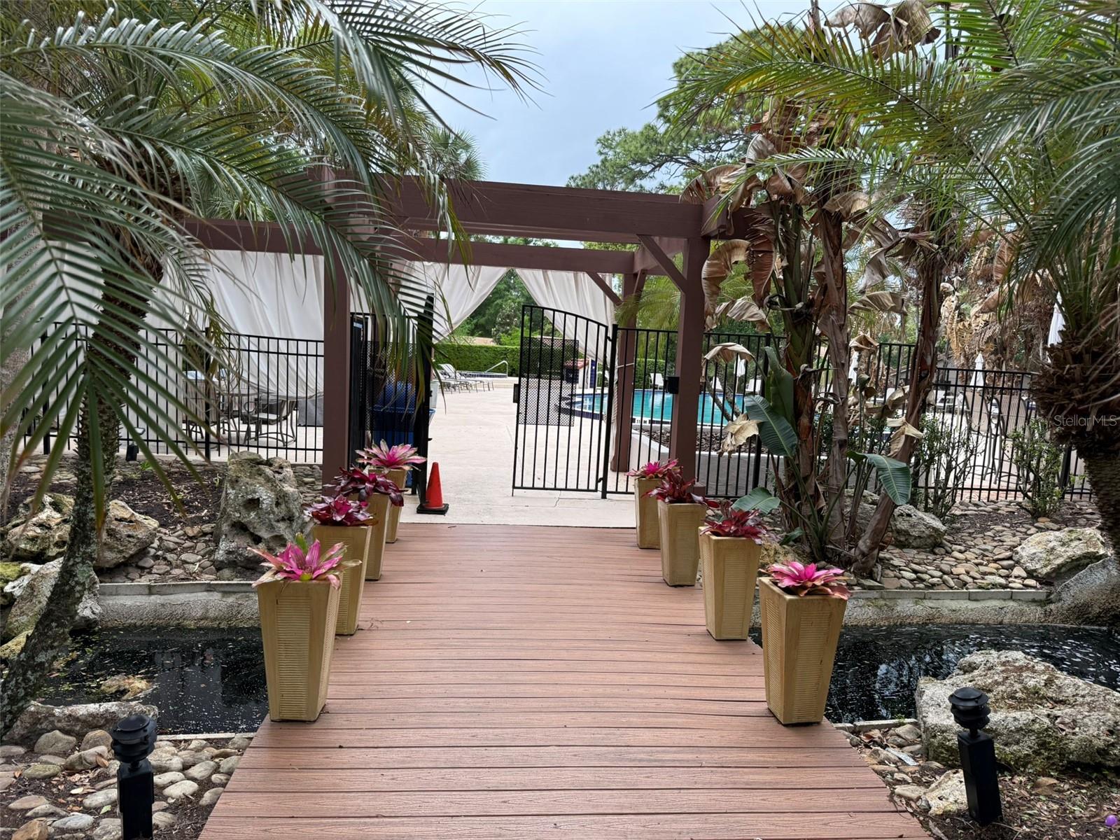 Image 27 of 31 For 505 Via Del Oro Drive 201