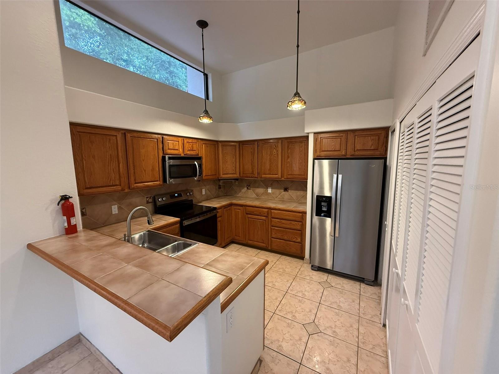 Image 9 of 31 For 505 Via Del Oro Drive 201