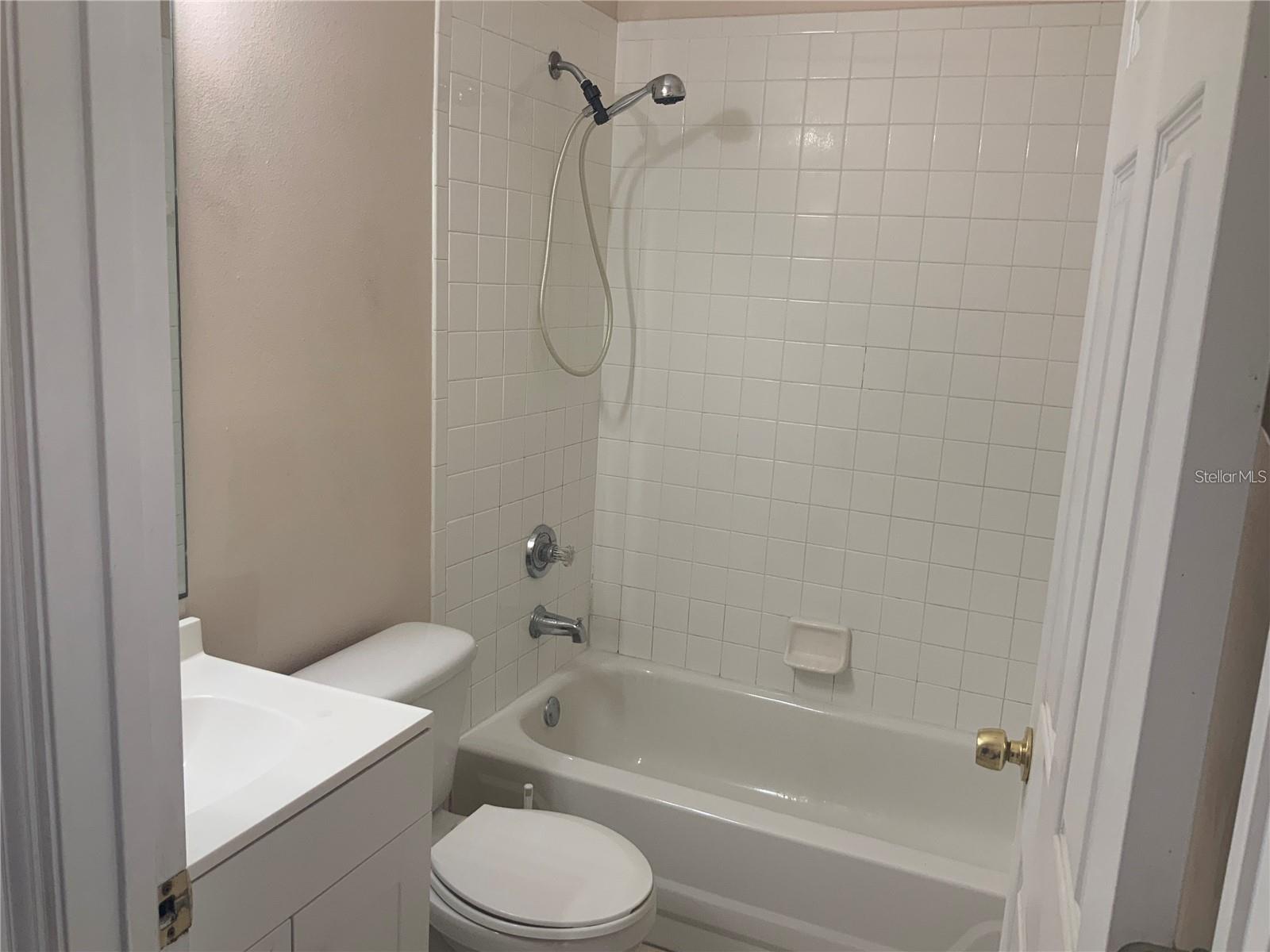 Image 13 of 15 For 1705 Chatham Circle