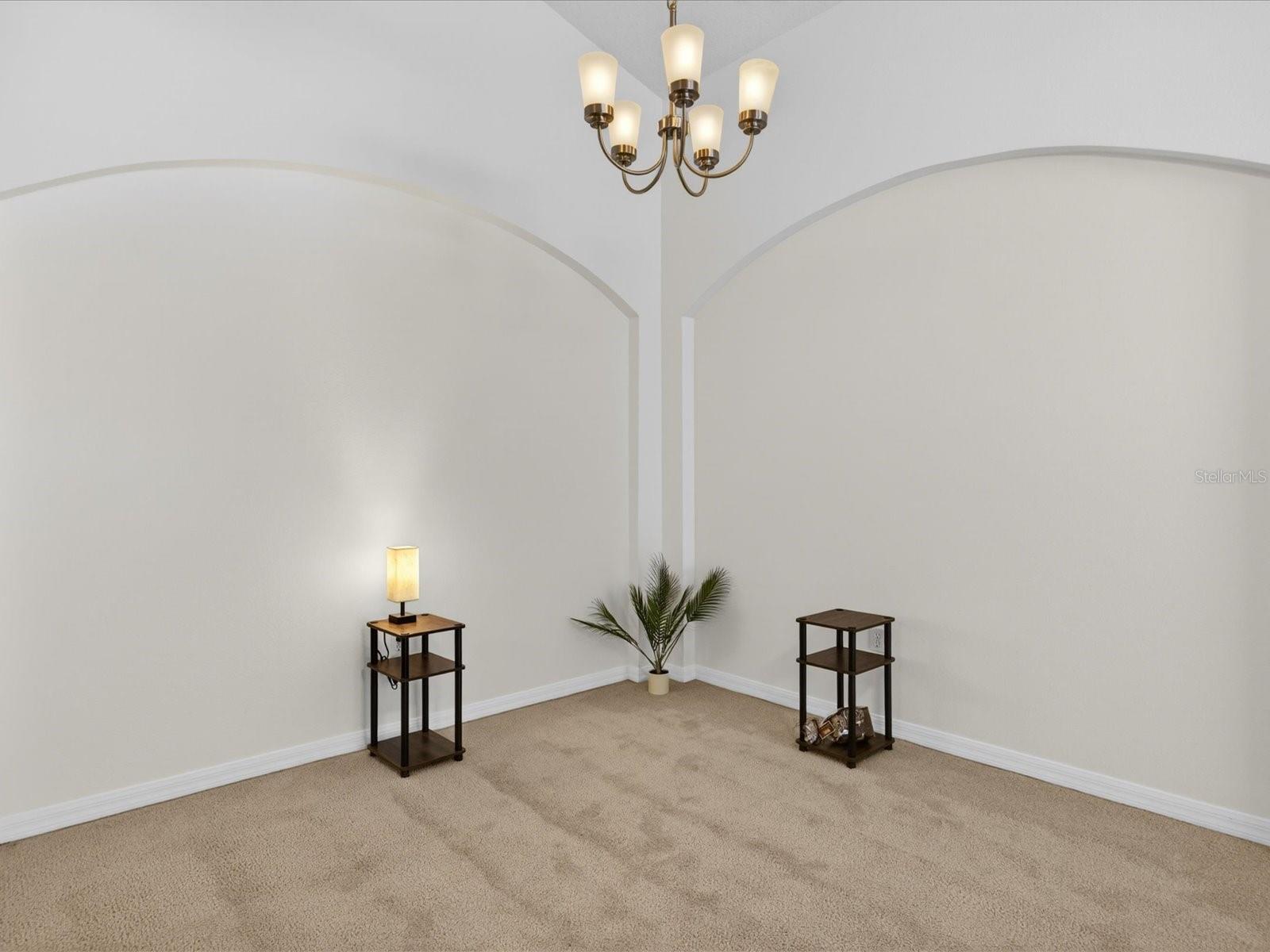 Image 12 of 43 For 1007 Balmoral Drive