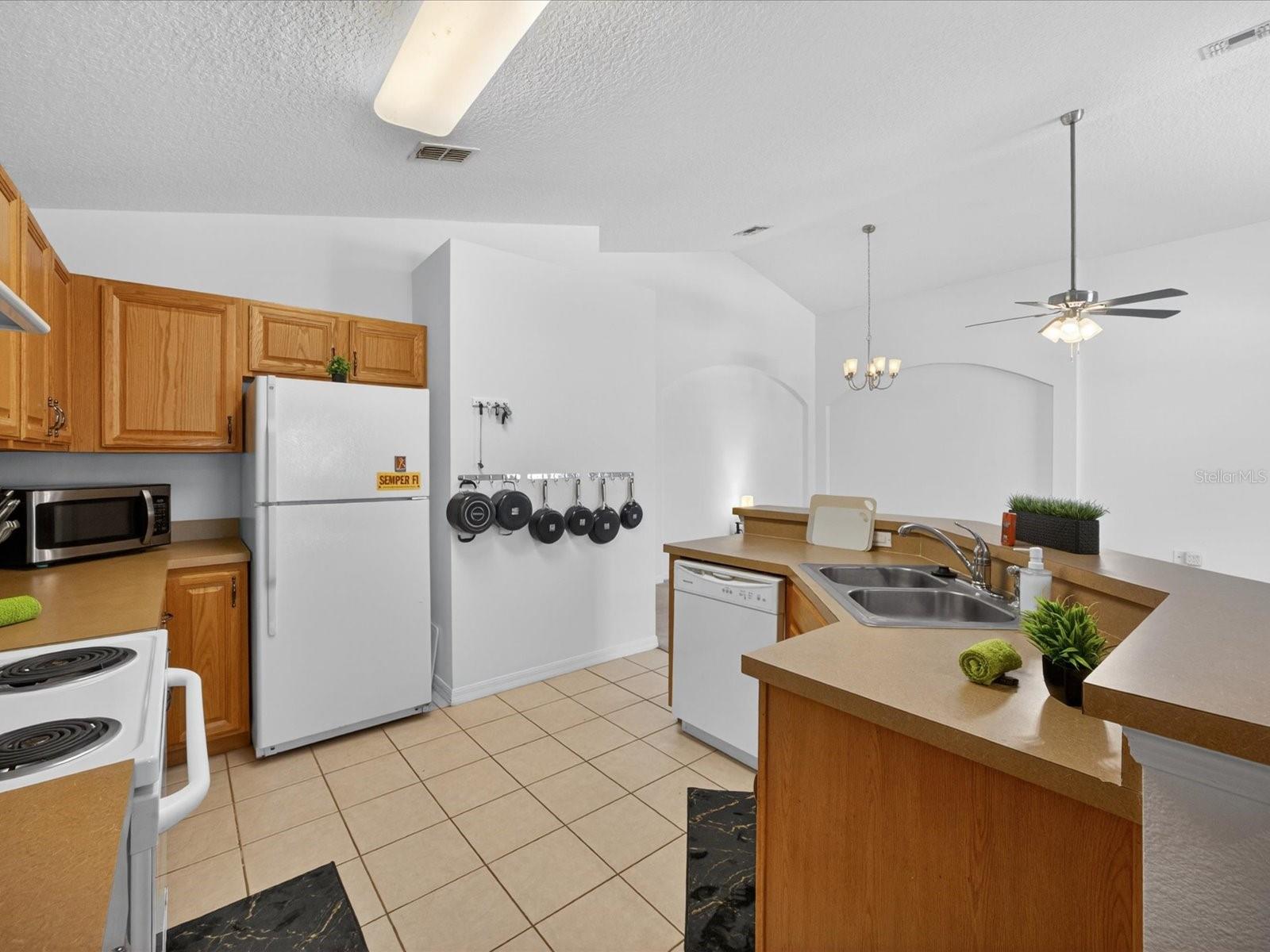 Image 18 of 43 For 1007 Balmoral Drive