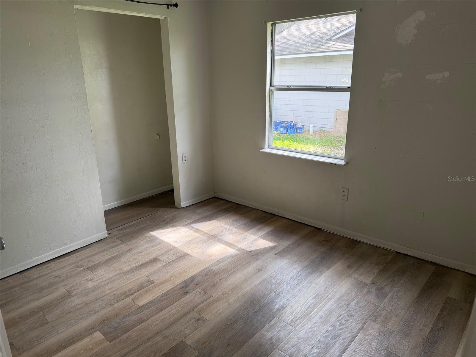 Image 10 of 14 For 636 Park Avenue