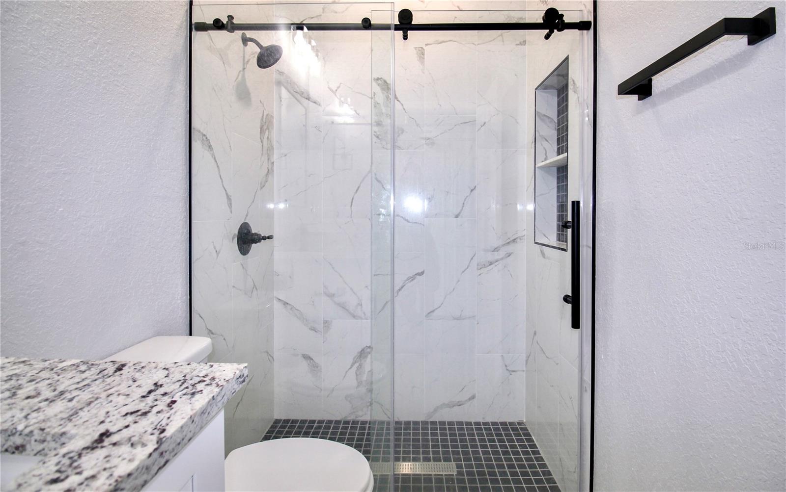 Image 25 of 33 For 4631 Mignon Drive