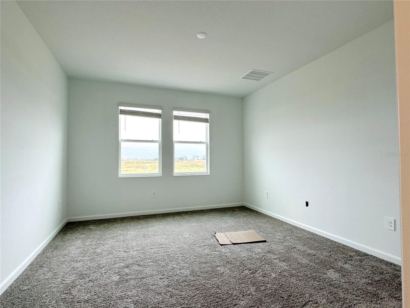 Image 8 of 22 For 700 Daring Drive