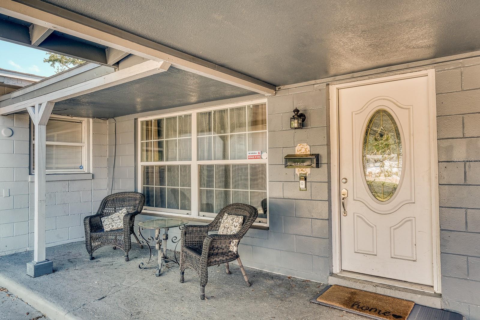 Listing photo id 0 for 5919 Luzon Drive