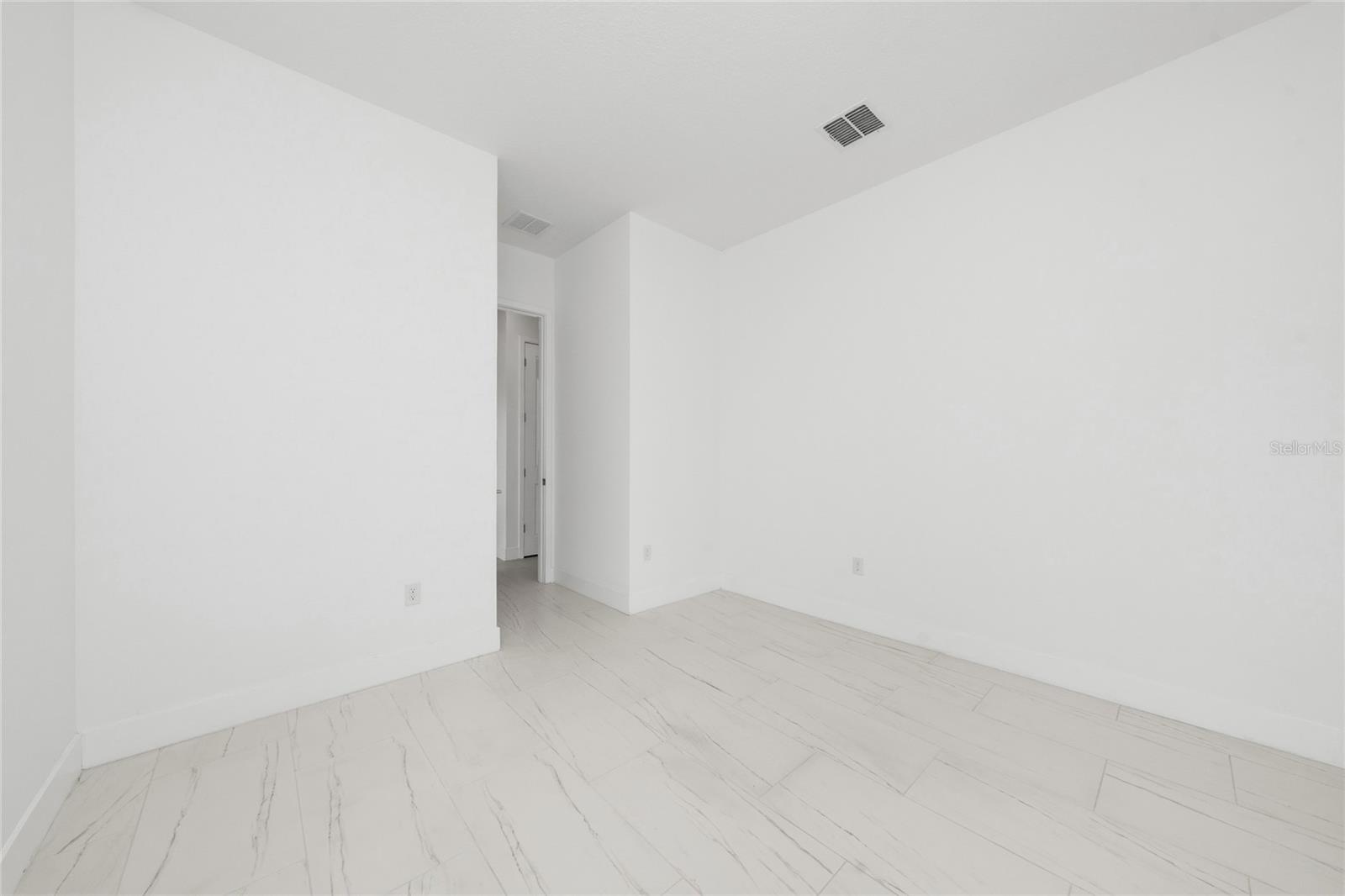 Image 24 of 35 For 18561 Sabal Street