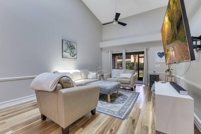 Image 4 of 14 For 8035 Bayside View Drive