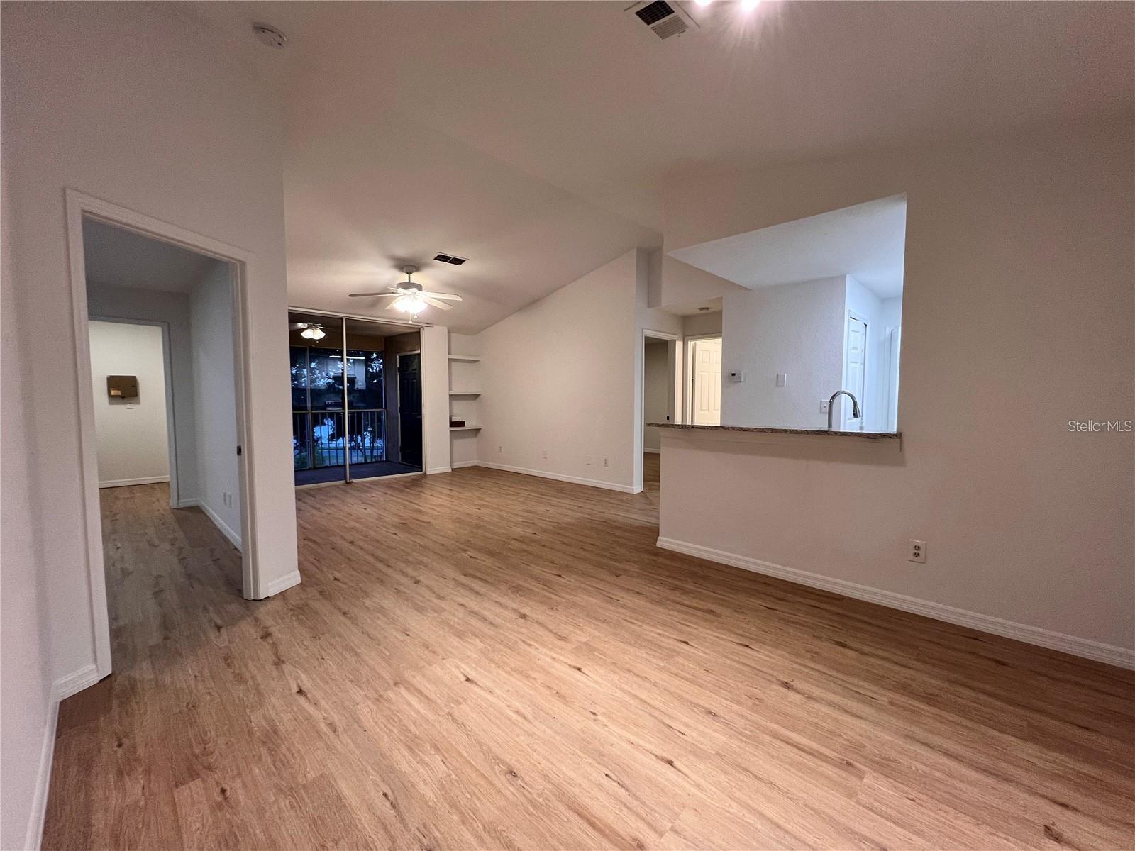 Image 12 of 24 For 7511 Seurat Street 10301