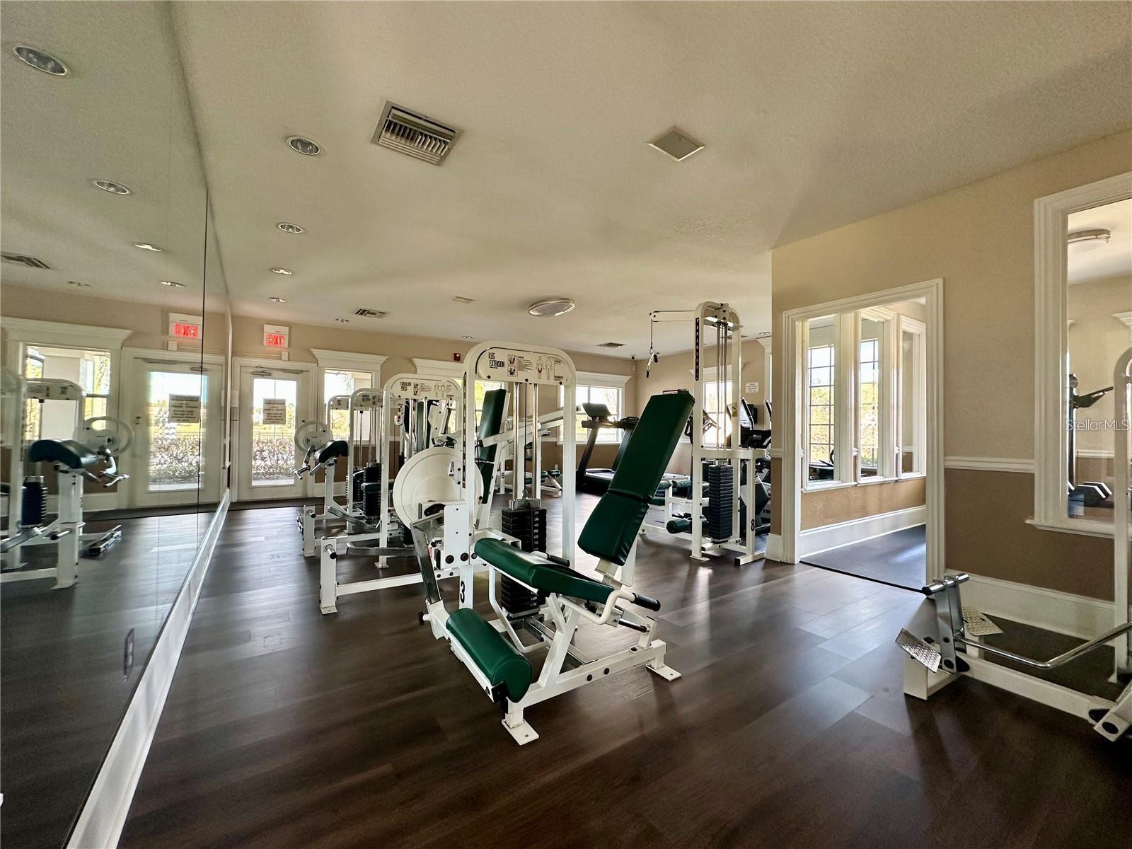 Image 20 of 24 For 7511 Seurat Street 10301