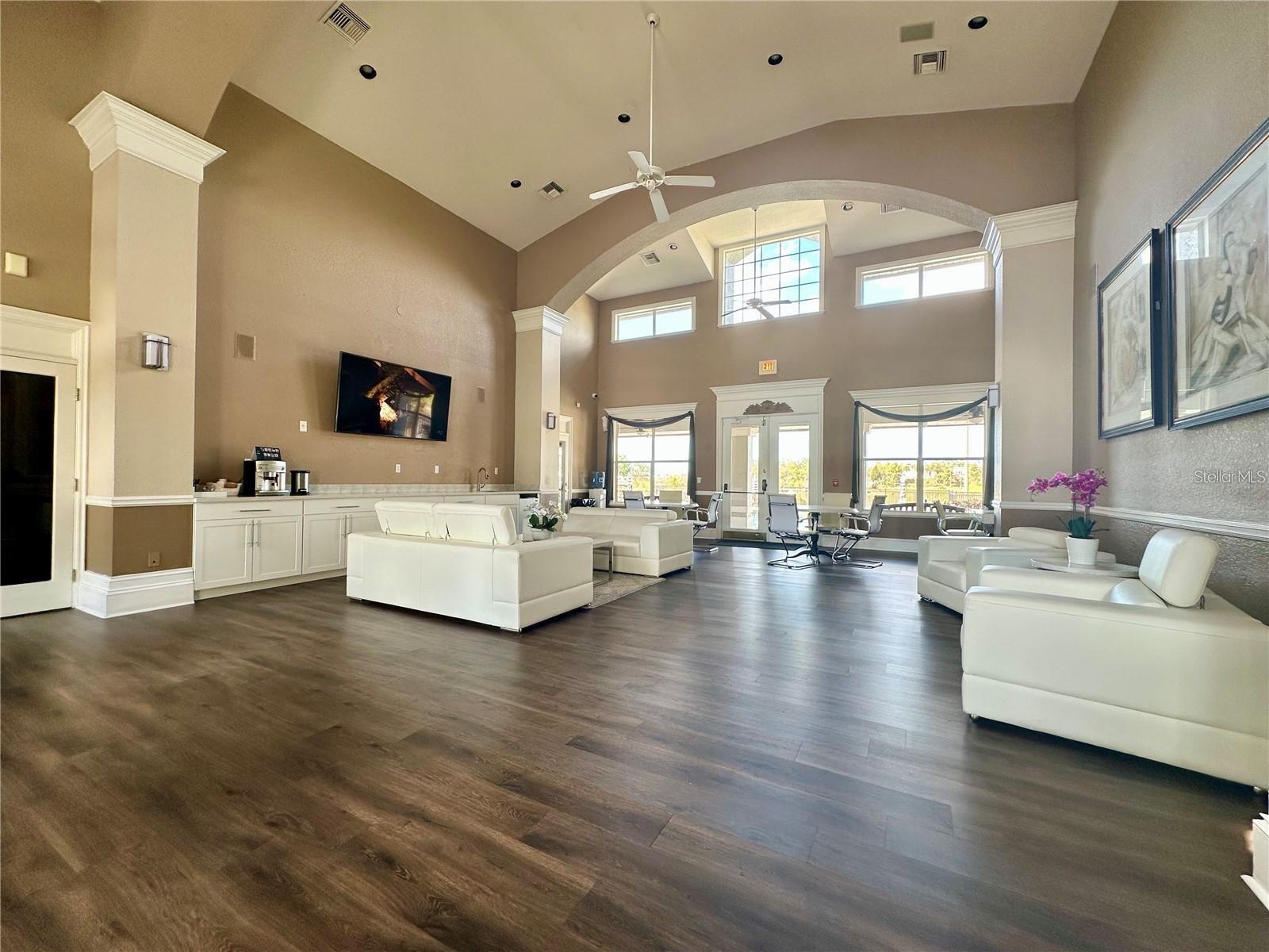 Image 21 of 24 For 7511 Seurat Street 10301