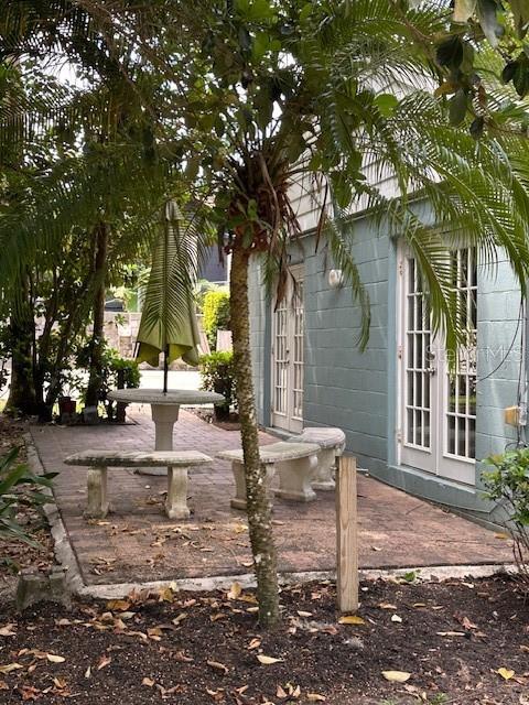 Image 3 of 15 For 2120 Washington Street