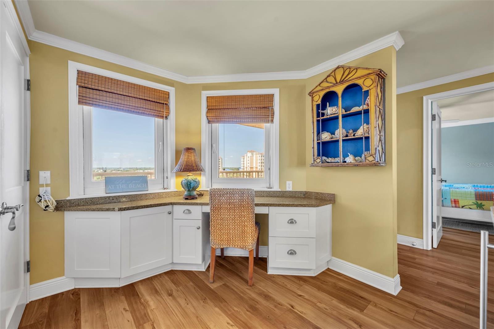 Image 11 of 42 For 257 Minorca Beach Way  406