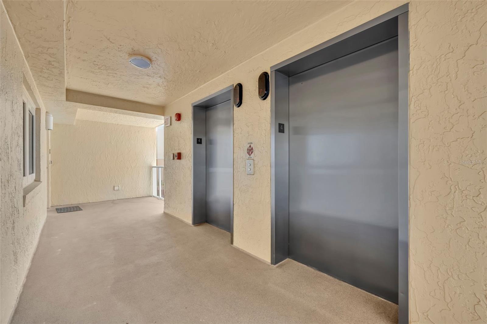 Image 39 of 42 For 257 Minorca Beach Way  406