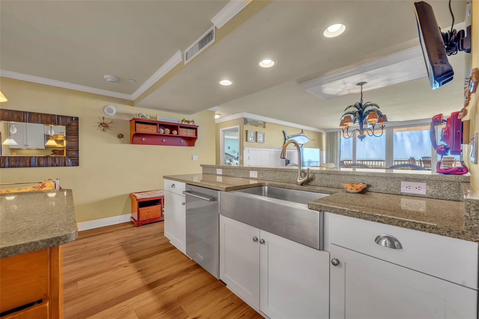 Image 8 of 42 For 257 Minorca Beach Way  406