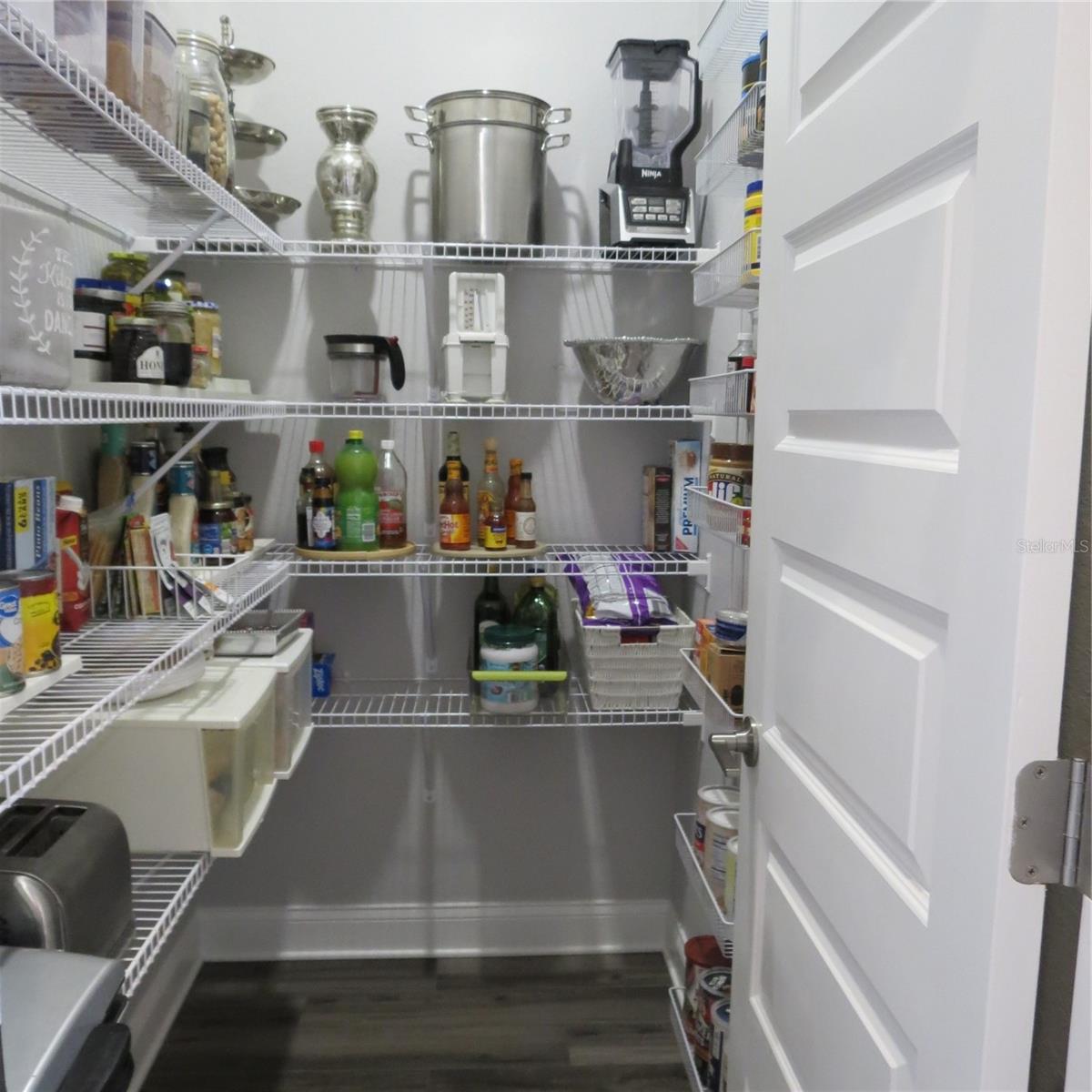 Image 12 of 46 For 6990 Bentridge Drive