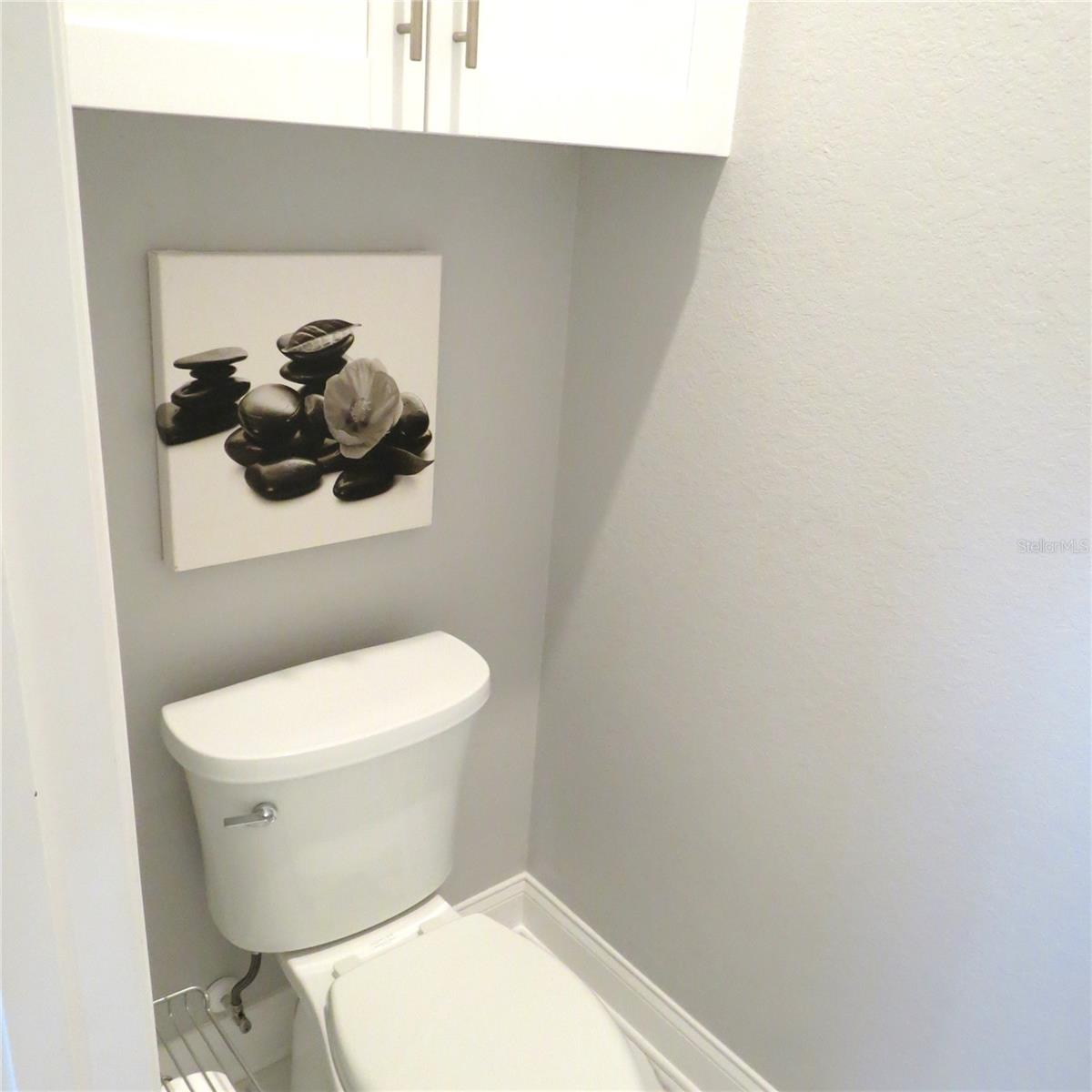 Image 20 of 46 For 6990 Bentridge Drive