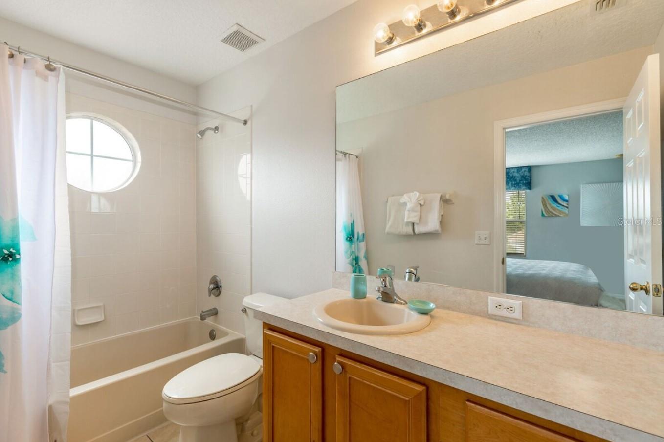 Image 22 of 35 For 1315 Seasons Boulevard