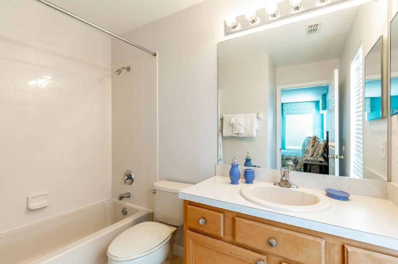 Image 26 of 35 For 1315 Seasons Boulevard