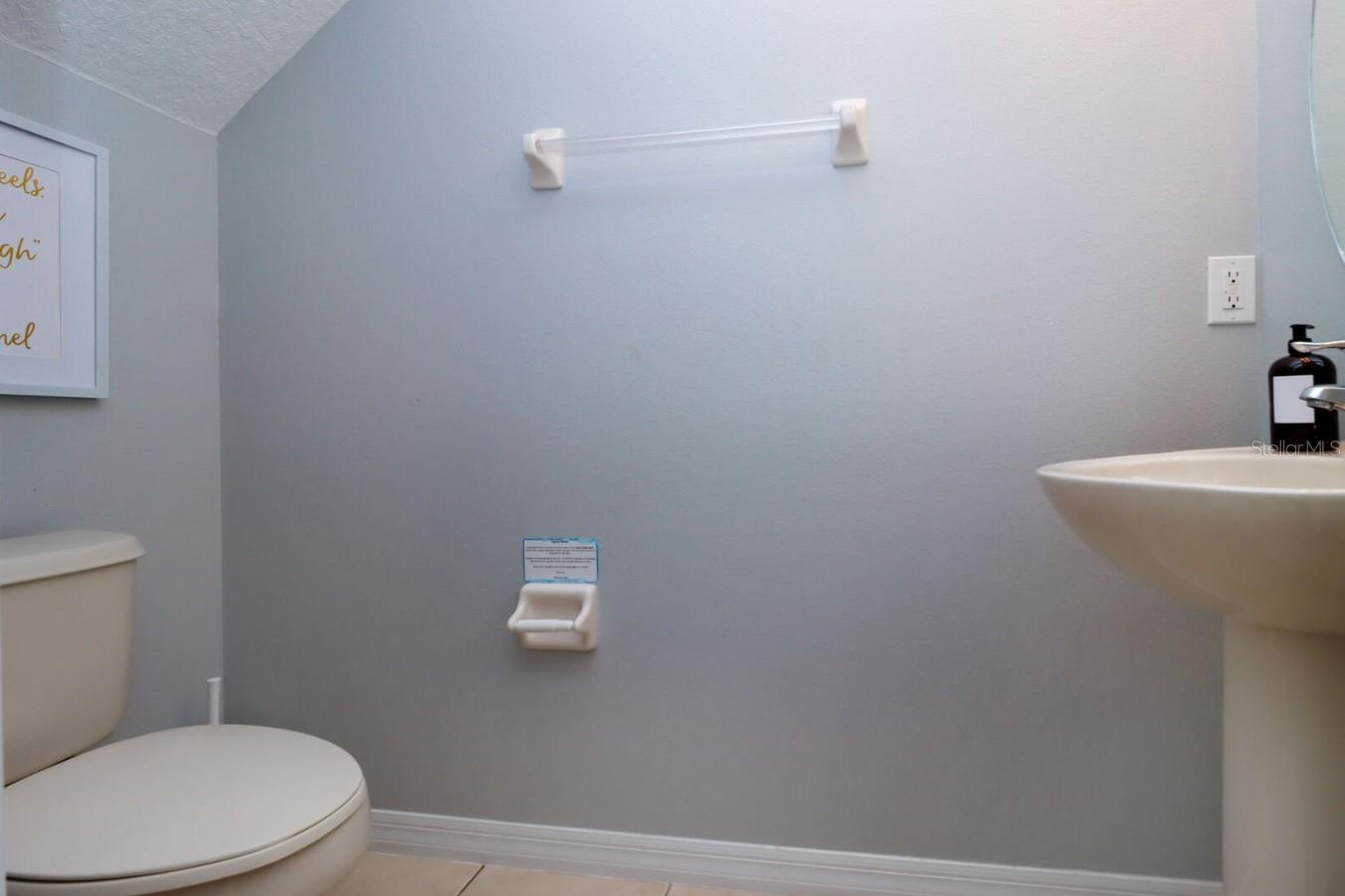 Image 30 of 35 For 1315 Seasons Boulevard