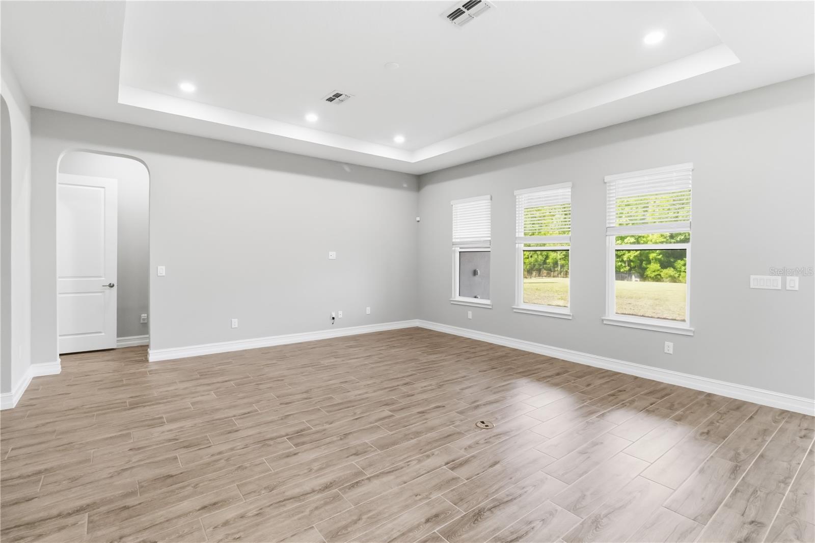 Image 16 of 50 For 3018 Cordoba Ranch Boulevard