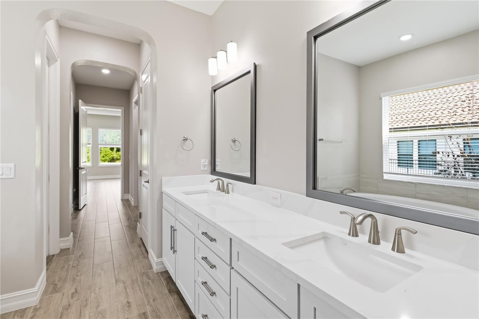 Image 25 of 50 For 3018 Cordoba Ranch Boulevard